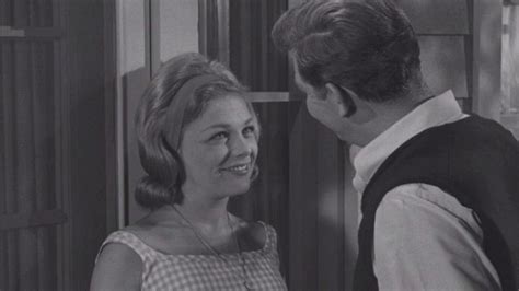 Why Peggy From The Andy Griffith Show Left And。